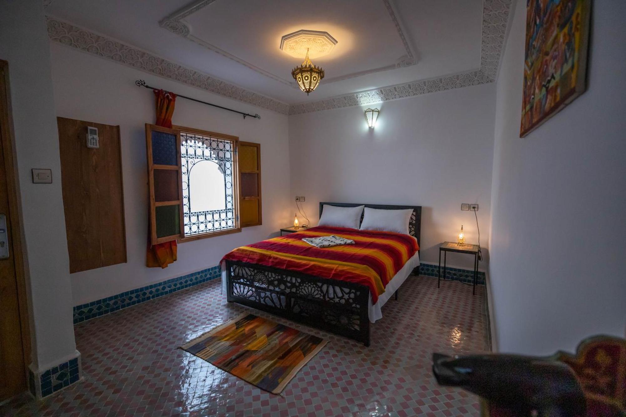 Riad Tafoukt Fez Bagian luar foto