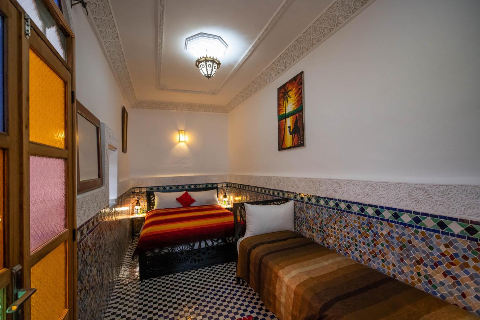 Riad Tafoukt Fez Bagian luar foto