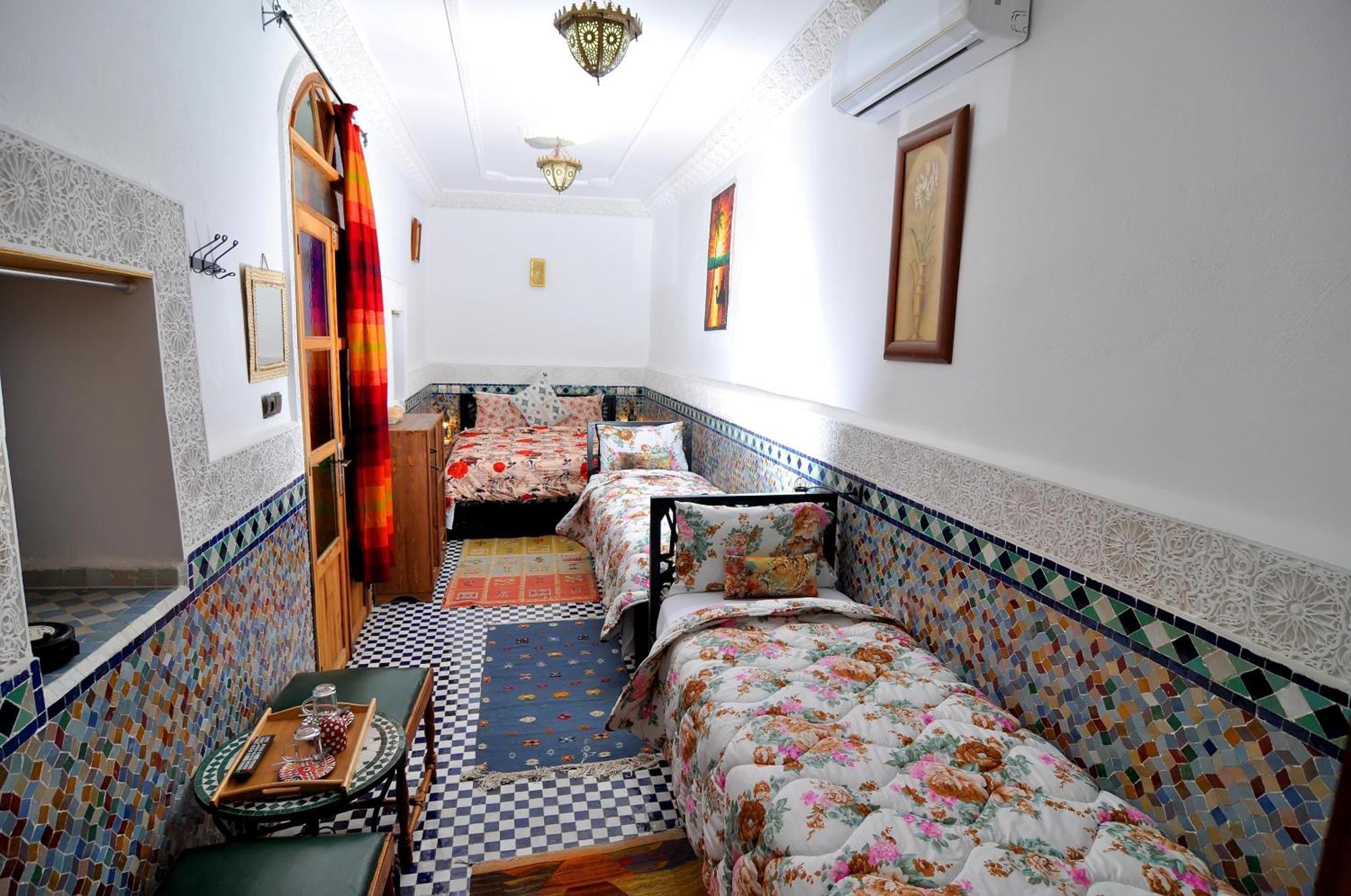 Riad Tafoukt Fez Bagian luar foto