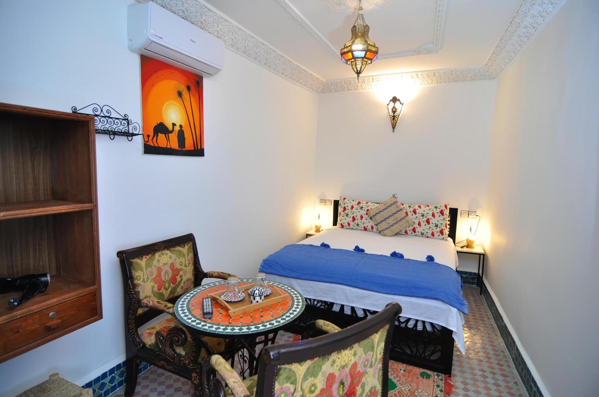 Riad Tafoukt Fez Bagian luar foto