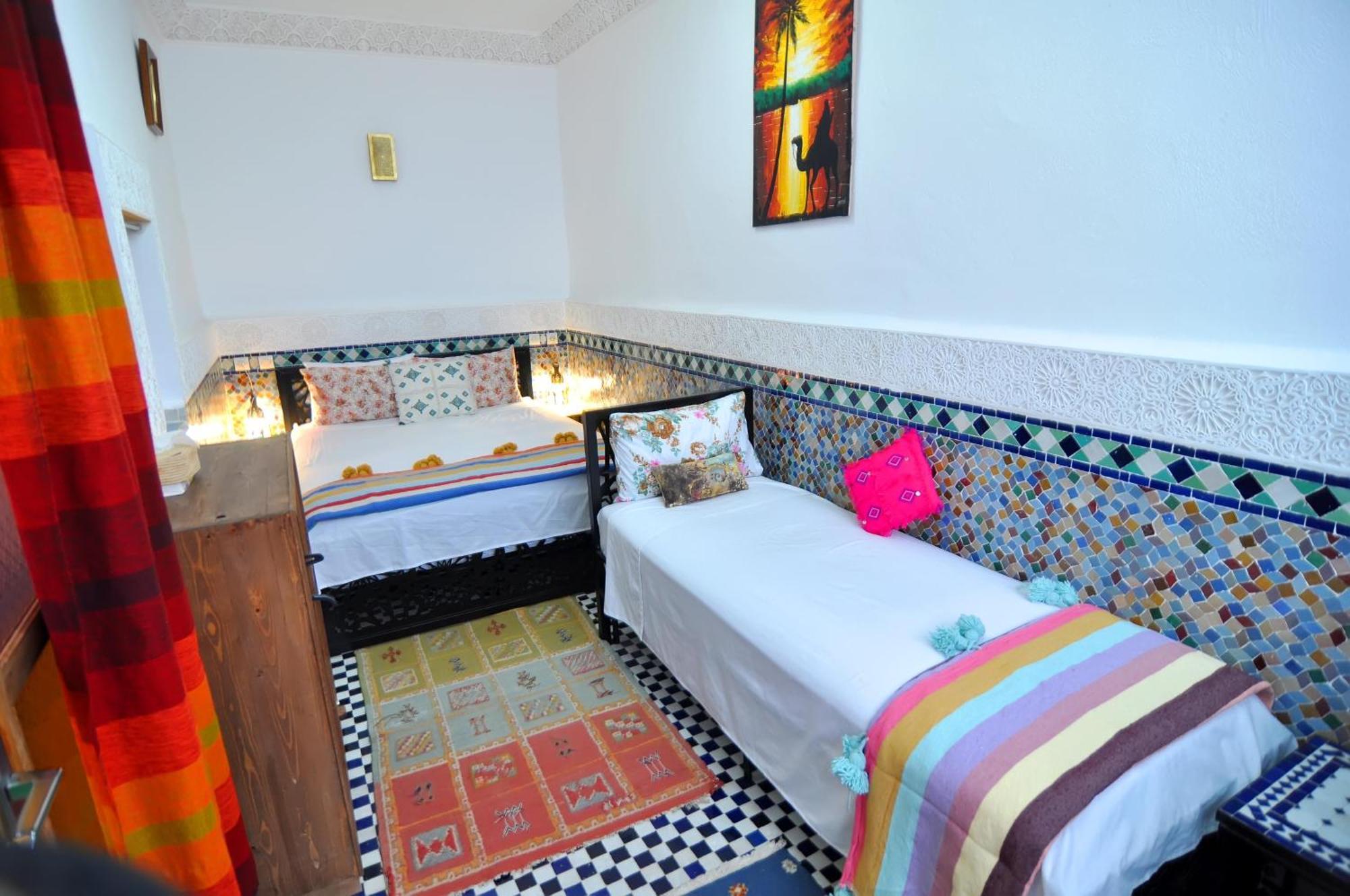 Riad Tafoukt Fez Bagian luar foto